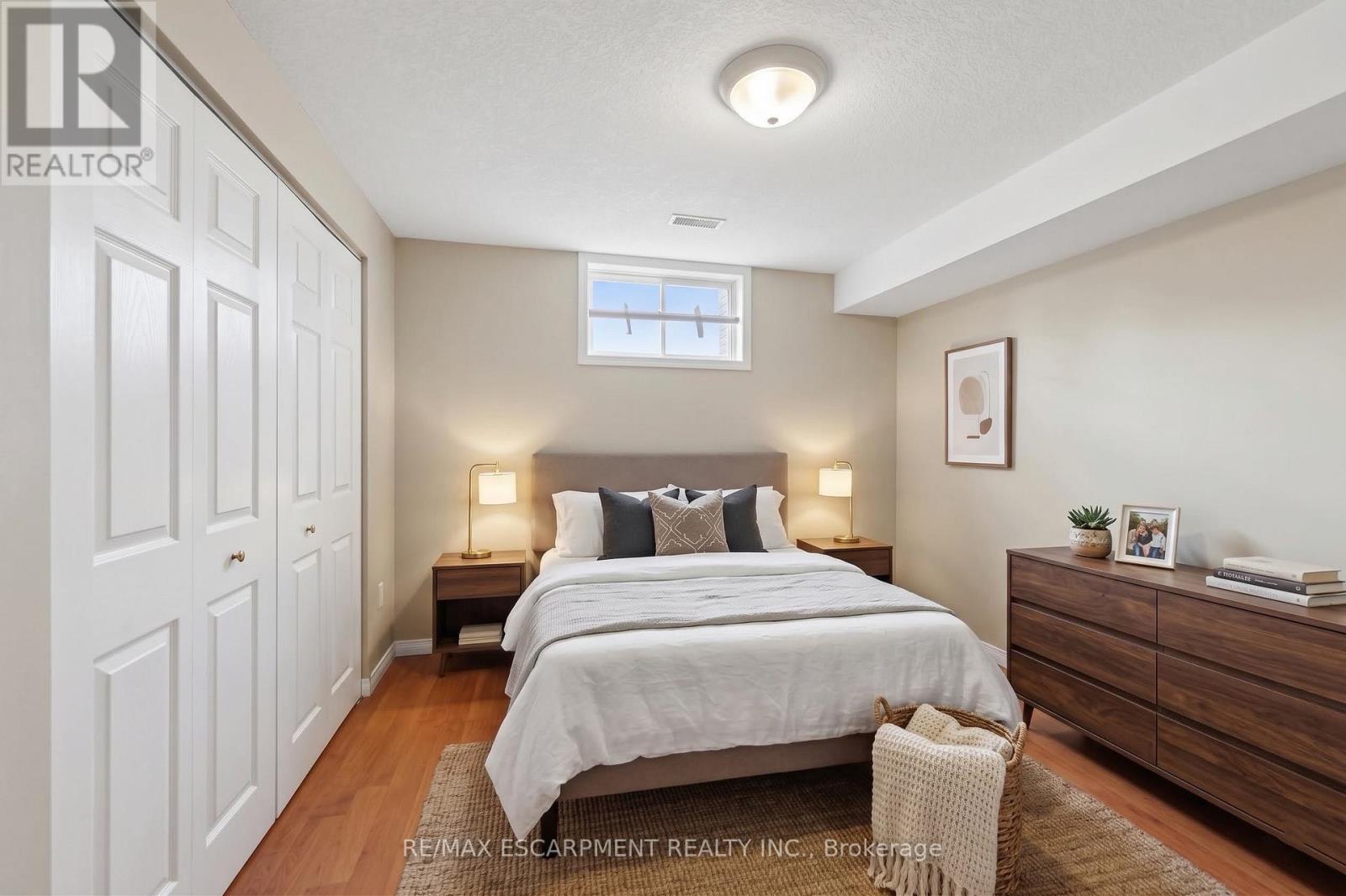 Detached at 80 LISTER AVENUE, Hamilton