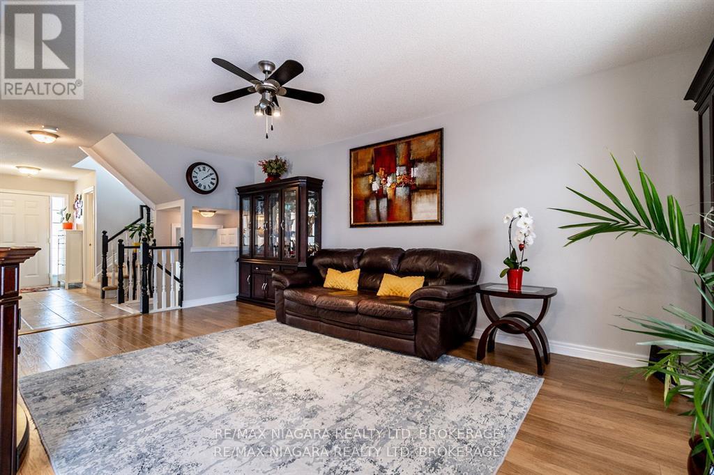 Detached at 64 WESTLAND STREET, St. Catharines