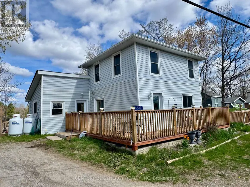 Detached at 11537 COUNTY ROAD 38 ROAD, Frontenac
