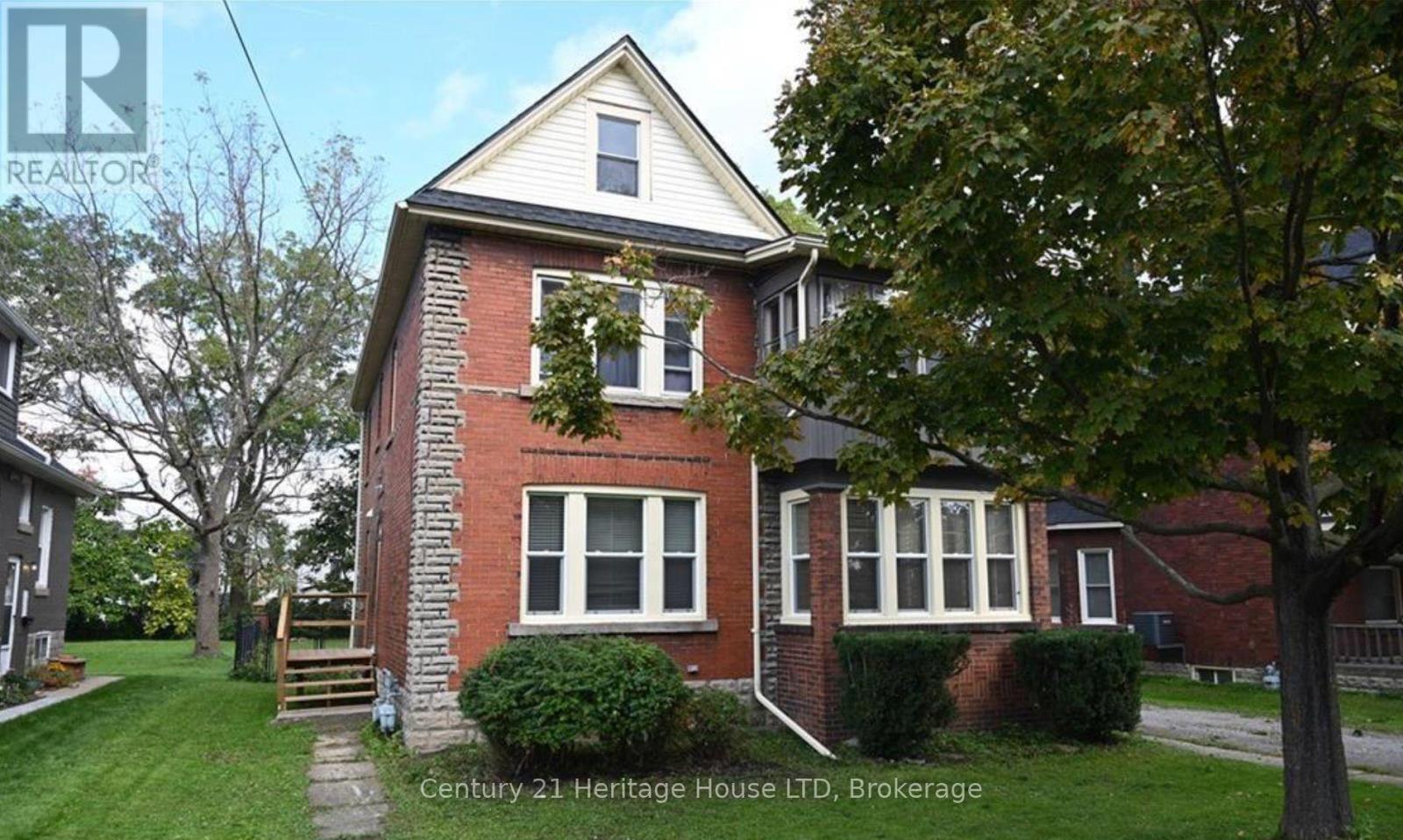 Multiplex at 14 EMERICK AVENUE, Fort Erie (Central)