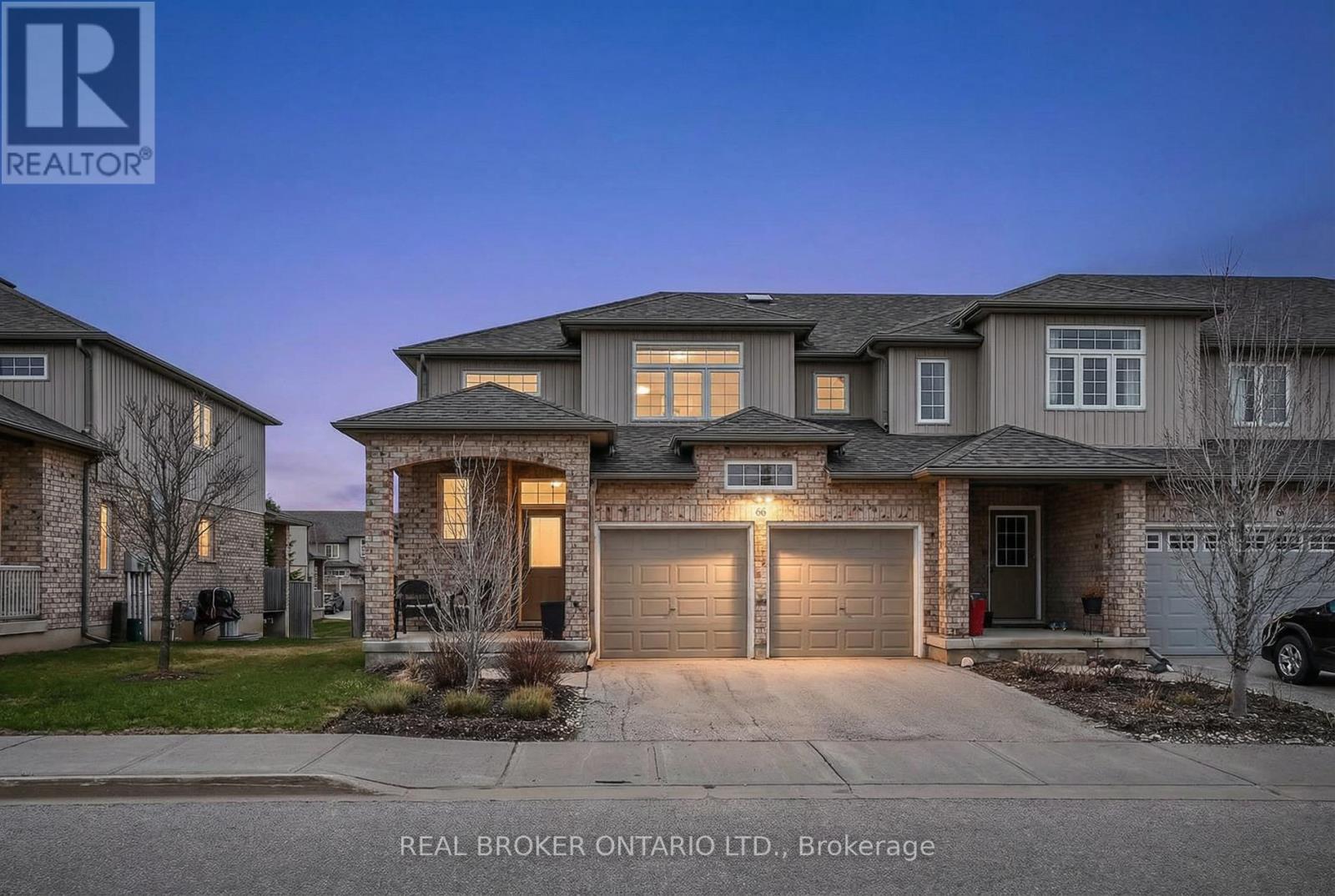 Townhouse at 66 - 31 TOWNSEND DRIVE, Woolwich
