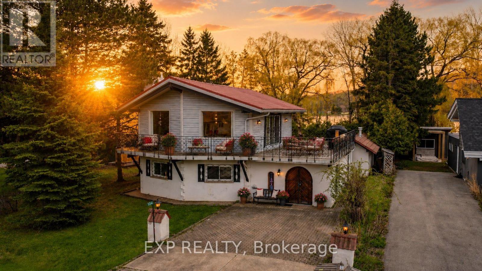 Detached at 104 KINSEY PLACE, Blue Mountains