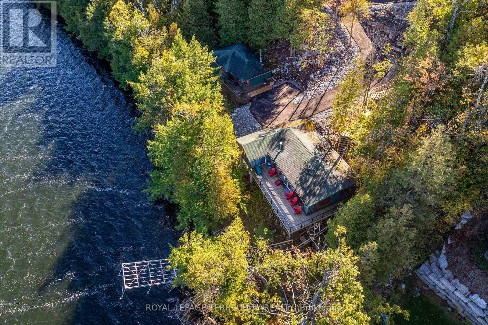 Detached at 4 & 9 FIRE ROUTE 66D LANE N, Trent Lakes