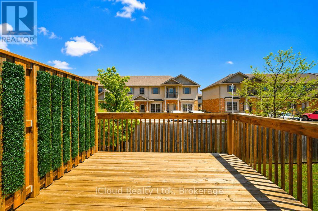 Townhouse at 40 - 745 CHELTON ROAD, London