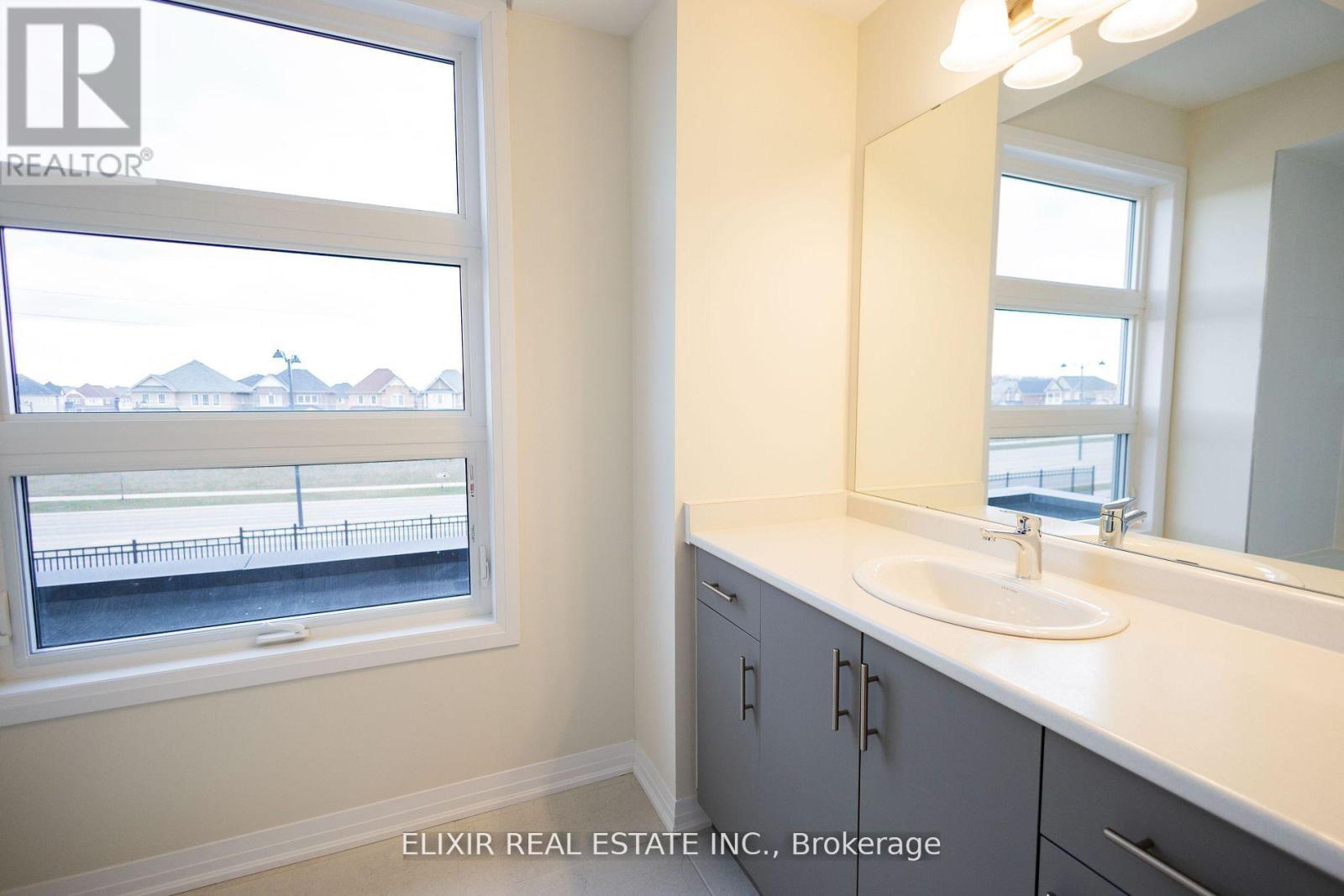Townhouse at 20 MOLNAR CRESCENT, Brantford