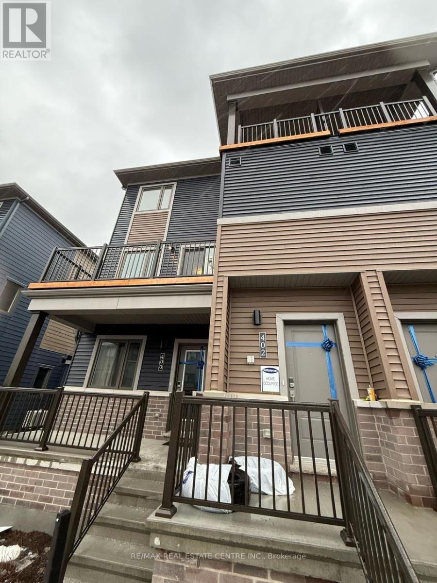 Townhouse at 402 PARNIAN PVT PRIVATE, Ottawa