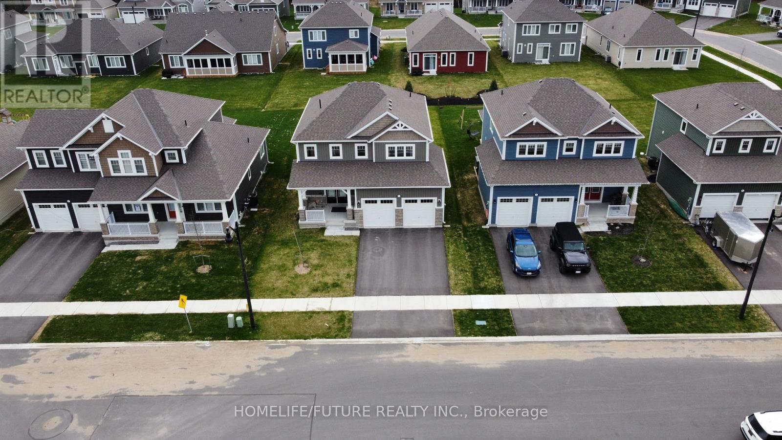 Detached at 1 DYER CRESCENT, Bracebridge (Macaulay)