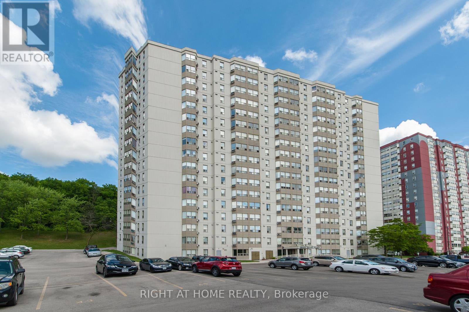 Apartment at 1714 - 35 GREEN VALLEY DRIVE, Kitchener