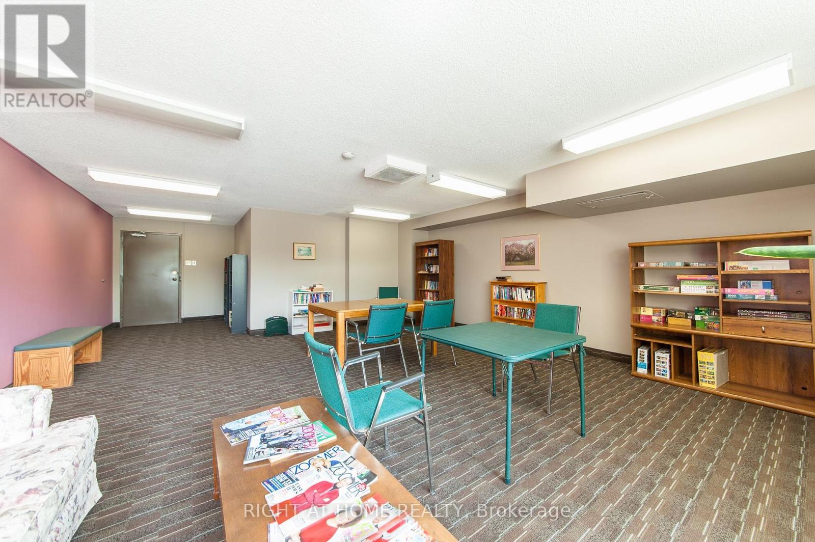 Apartment at 1714 - 35 GREEN VALLEY DRIVE, Kitchener
