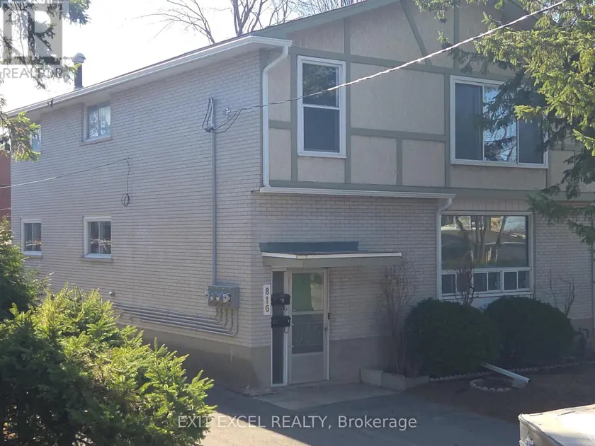 Multiplex at 1 - 816 DUNDEE AVENUE, Ottawa