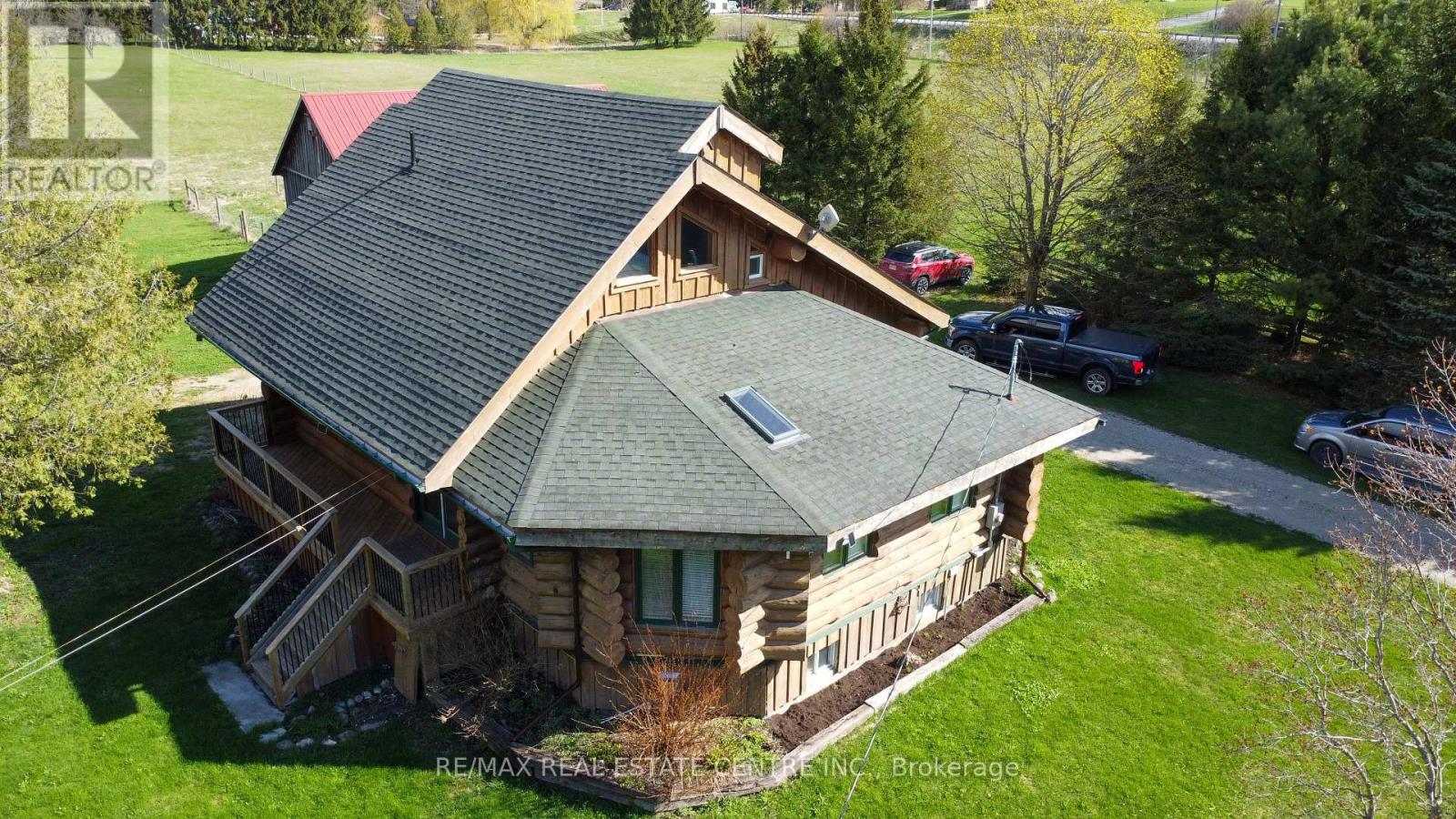 Detached at 312302 6 HIGHWAY, West Grey