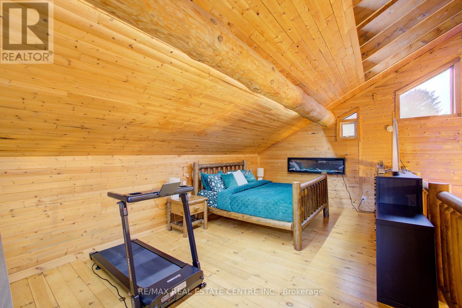 Detached at 312302 6 HIGHWAY, West Grey