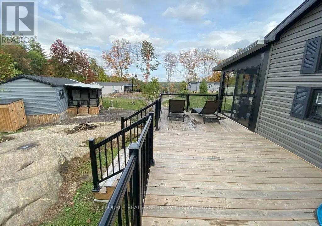 Detached at BBT98 - 1047 BONNIE LAKE CAMP ROAD, Bracebridge