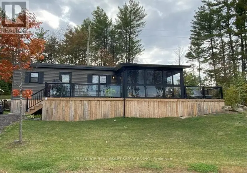 Detached at BBT98 - 1047 BONNIE LAKE CAMP ROAD, Bracebridge