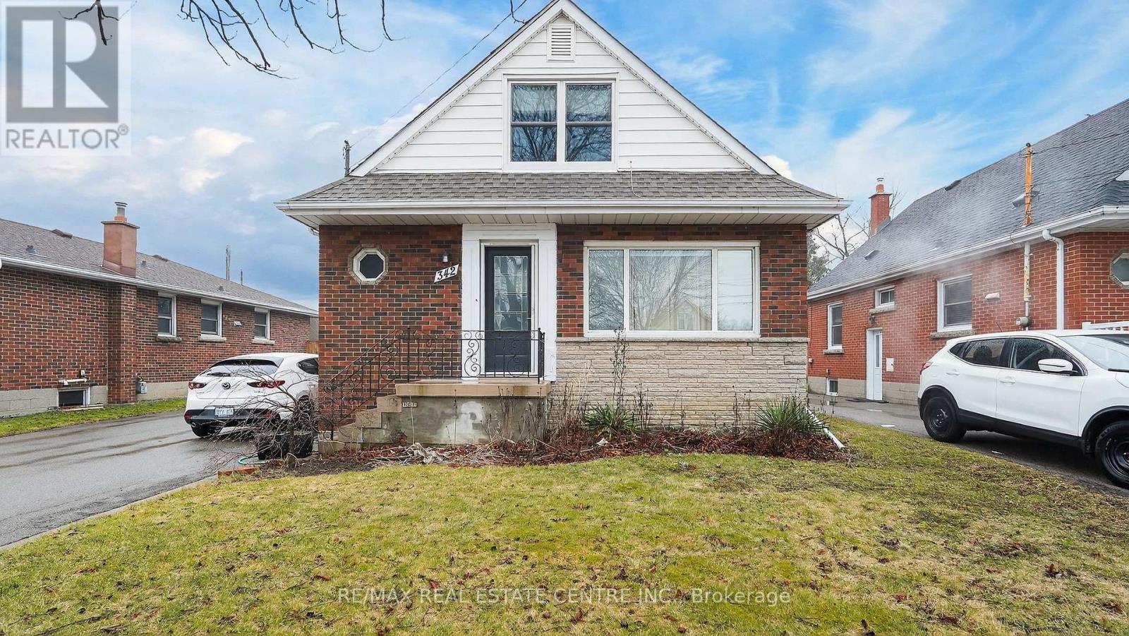 Detached at 342 EAST 17TH STREET, Hamilton (Hill Park)