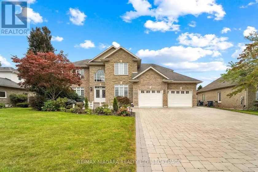 Detached at 8018 CATHEDRAL DRIVE, Niagara Falls