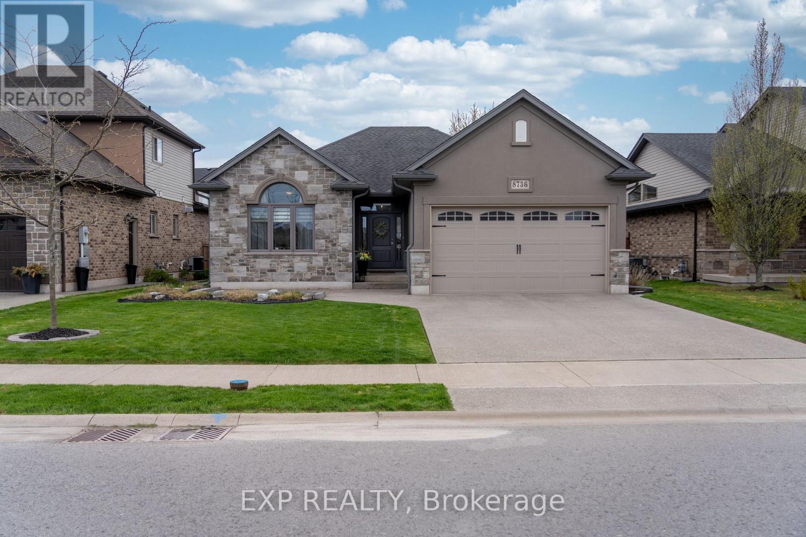 Detached at 8736 ANGIE DRIVE, Niagara Falls (Forestview)