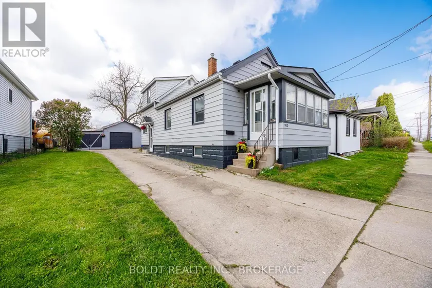 Detached at 142 CLARA STREET, Thorold