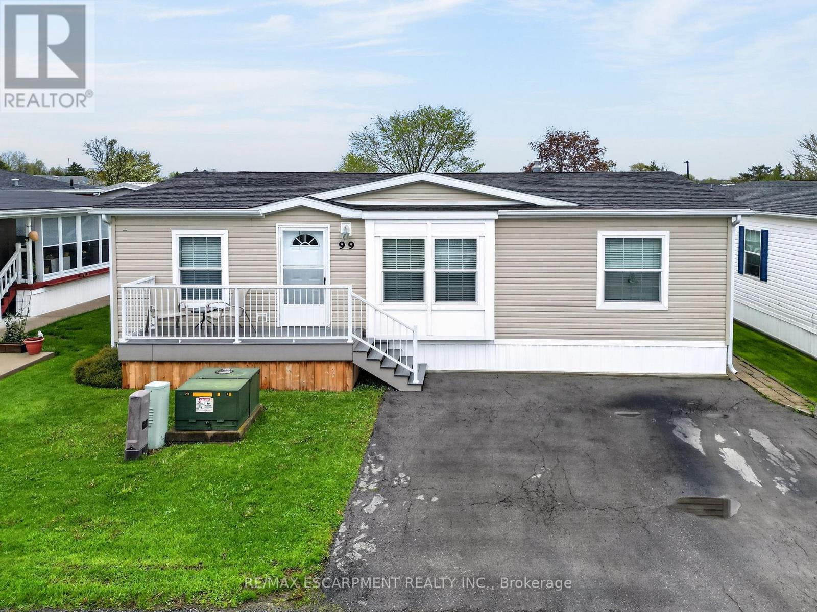 Detached at 99 - 3033 TOWNLINE ROAD, Fort Erie (Black Creek)
