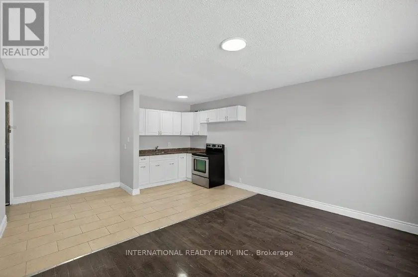 Multiplex at 303 - 295 MELVIN AVENUE, Hamilton