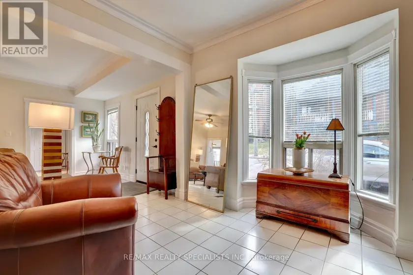 Semi-Detached/Link at 17 FOSTER AVENUE, Hamilton