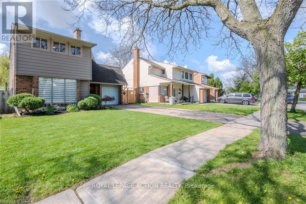 Detached at 24 HALLMARK STREET, Brantford