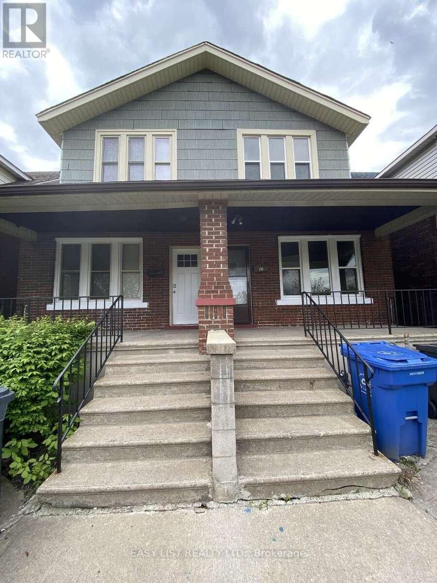 Semi-Detached/Link at 731-733 PARTINGTON AVENUE, Windsor