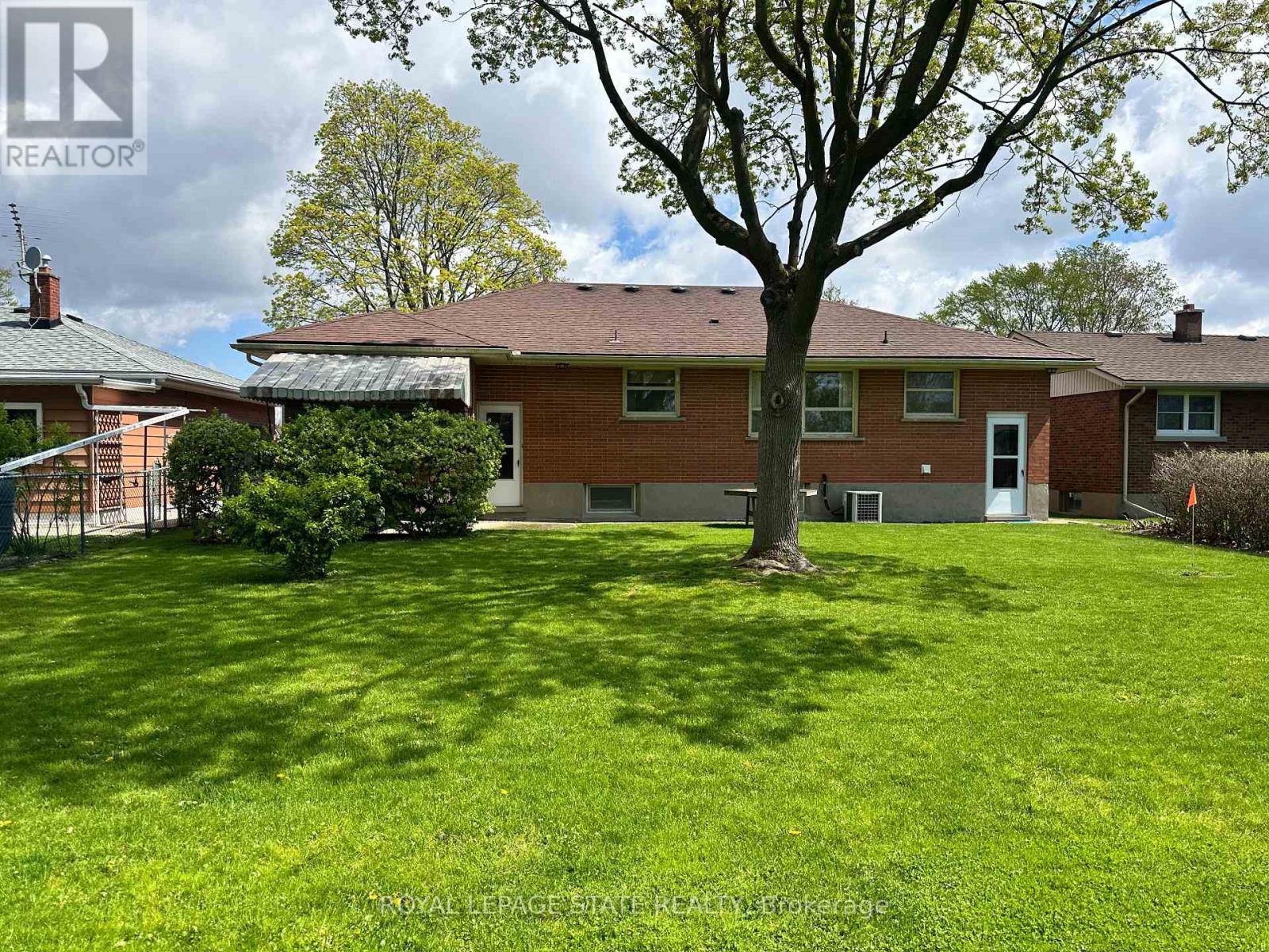 Detached at 130 GARDINER AVENUE E, Haldimand