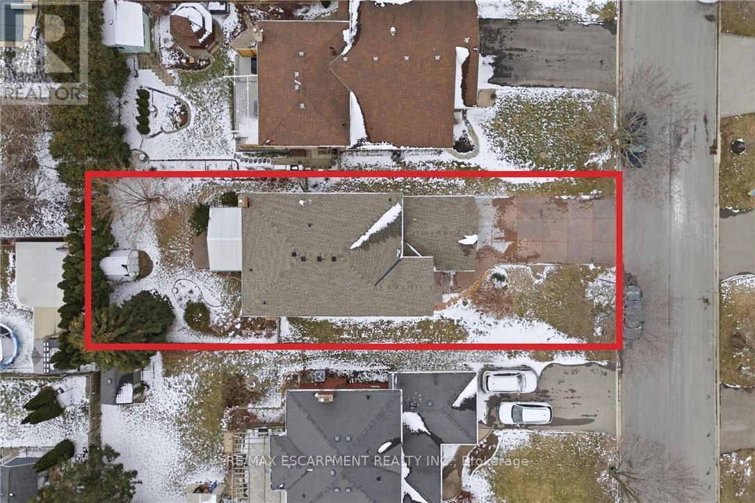 Detached at 12 SUMNER CRESCENT, Grimsby