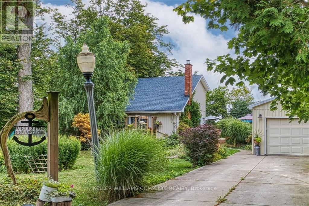 Detached at 74434 WOODLAND DRIVE, Bluewater (Stanley)