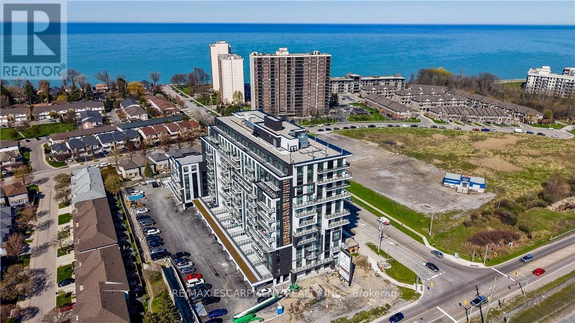 Apartment at P1203 - 461 GREEN ROAD, Hamilton (Lakeshore)