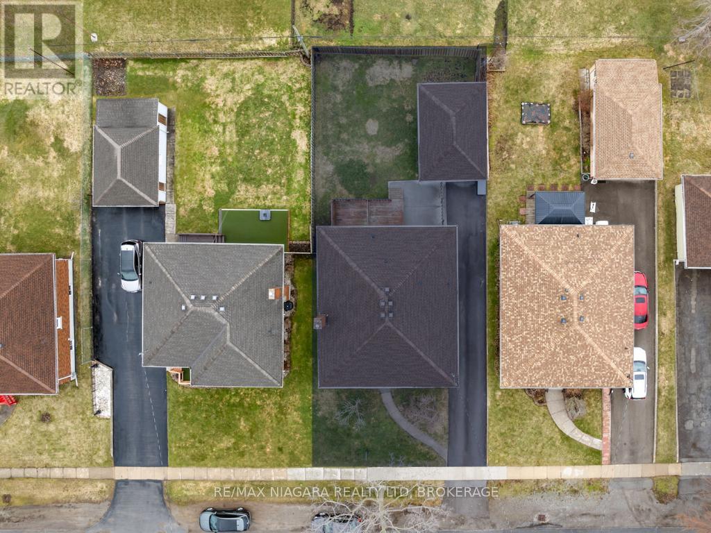 Detached at 96 CLARKE STREET, Port Colborne