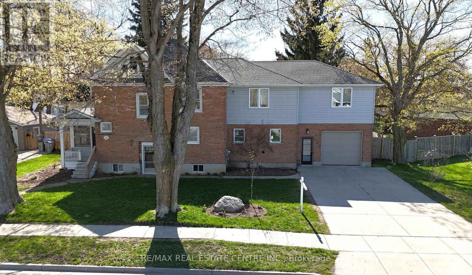 Detached at 540 WELLINGTON AVENUE S, North Perth (Listowel)