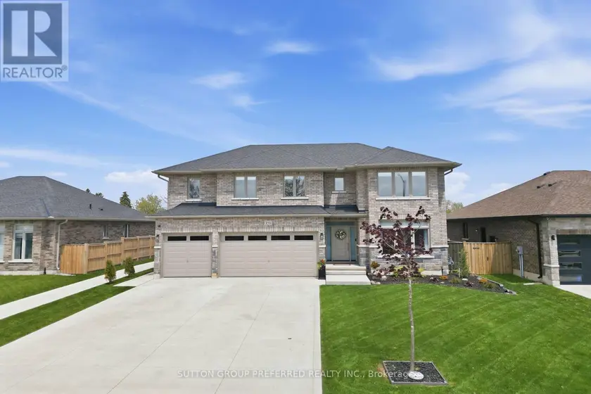 Detached at 215 LEITCH STREET, Dutton/Dunwich