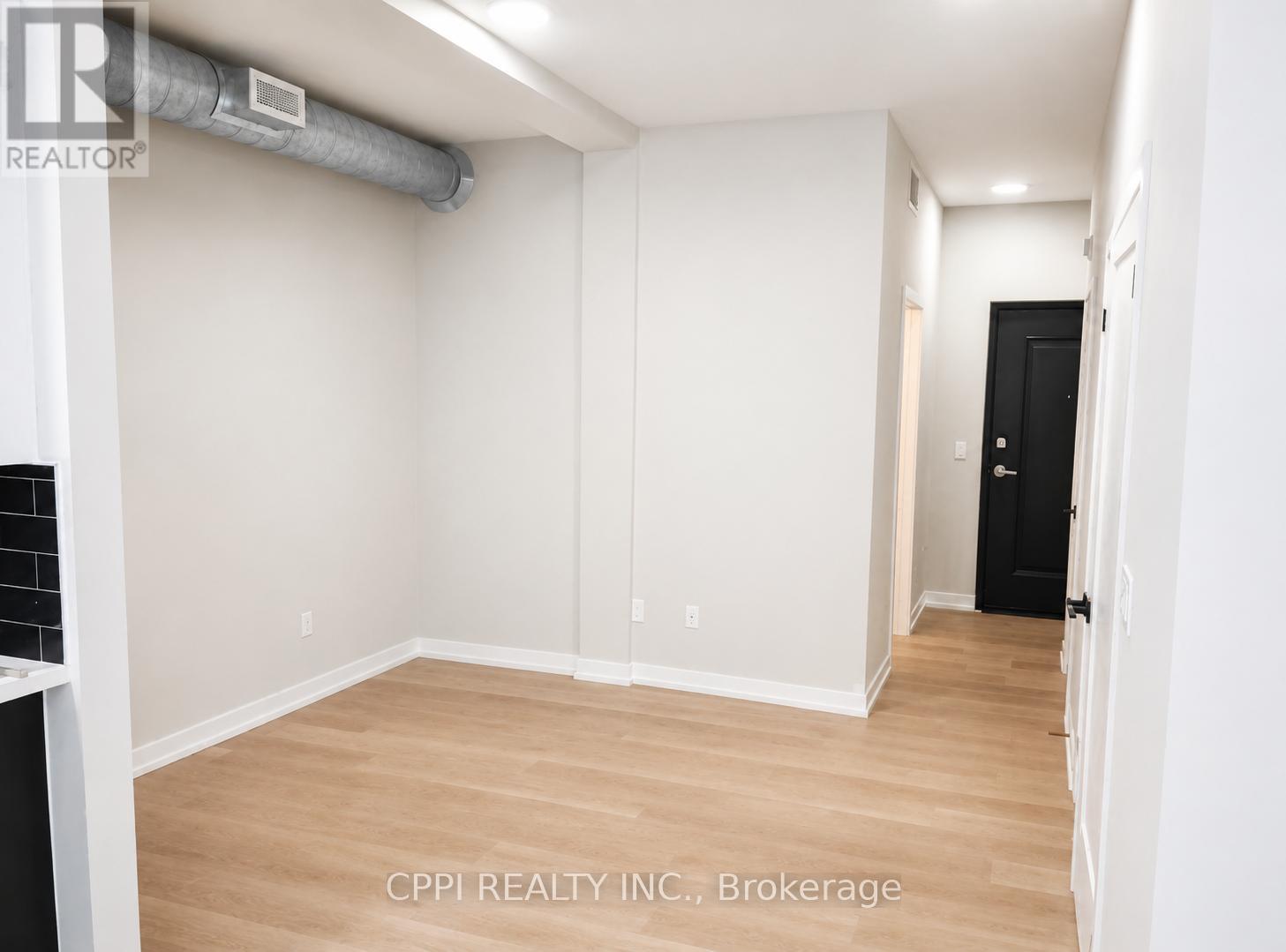 Apartment at 223 - 140 SIMCOE STREET, Peterborough (Town Ward 3)