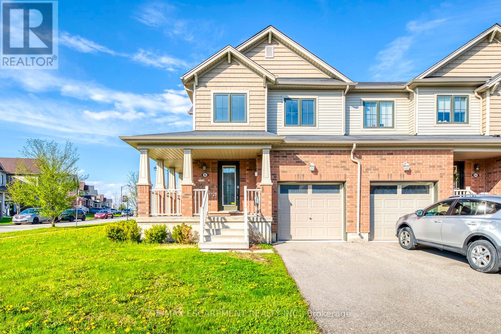 Townhouse at 96 ARNOLD MARSHALL BOULEVARD, Haldimand