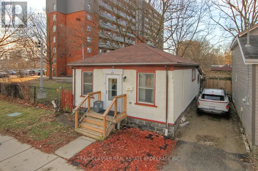 Detached at 225 SIMCOE STREET, London East