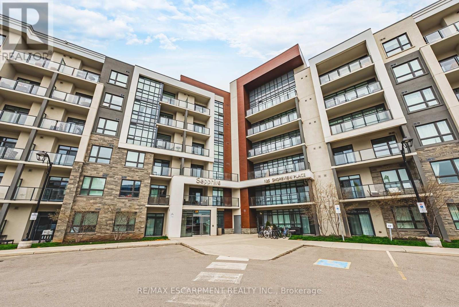 Apartment at 134 - 125 SHOREVIEW PLACE, Hamilton (Lakeshore)