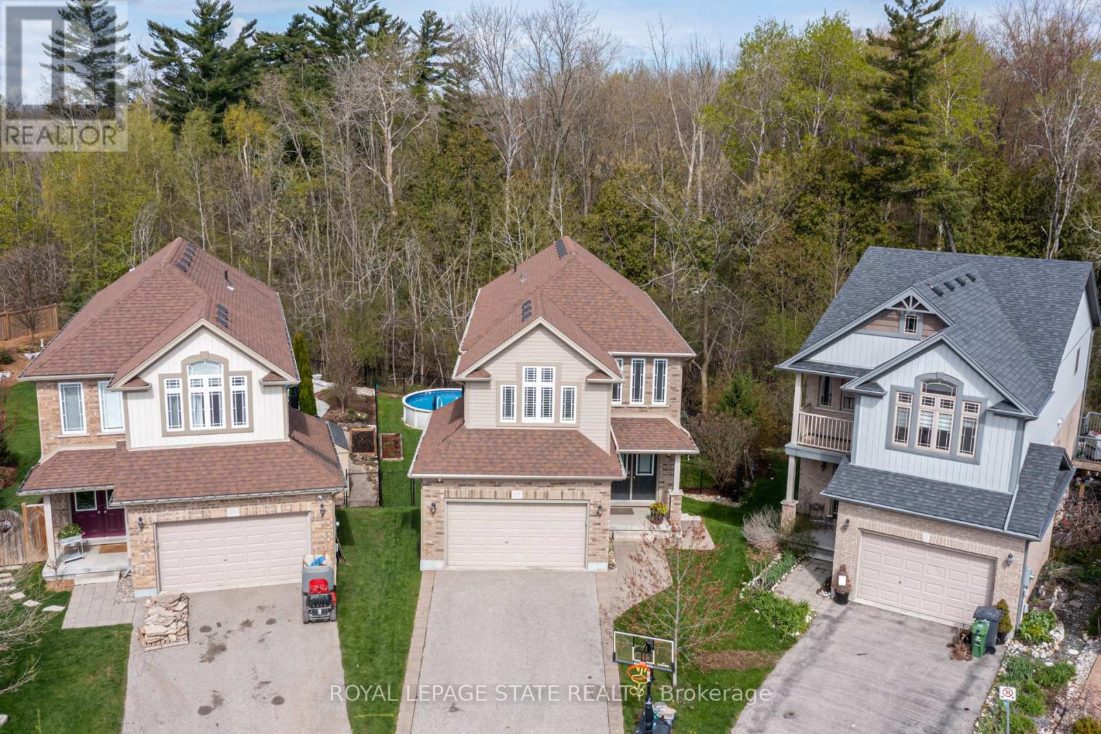 Detached at 22 ROOKE COURT, Guelph (Willow West/Sugarbush/West Acres)