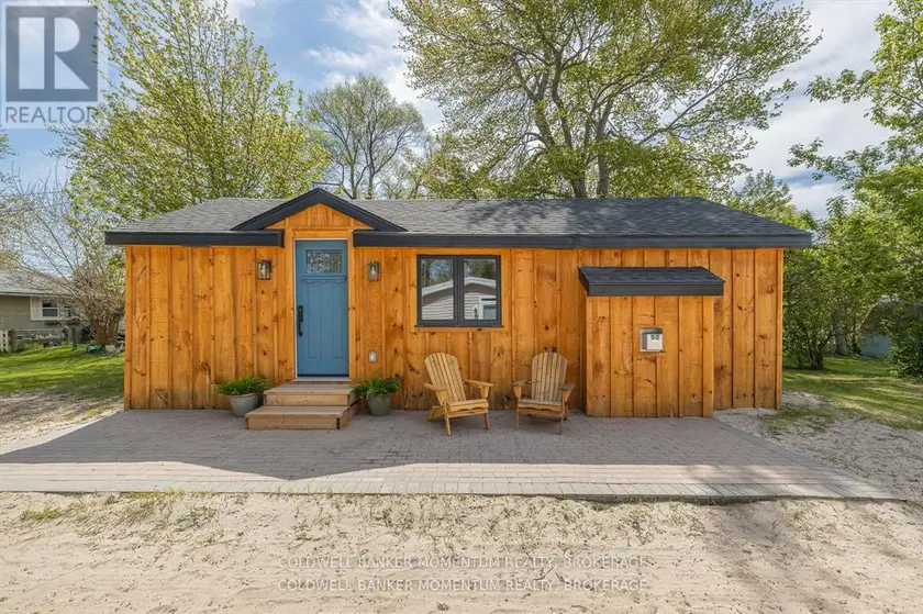 Detached at 12221 LAKESHORE ROAD, Wainfleet