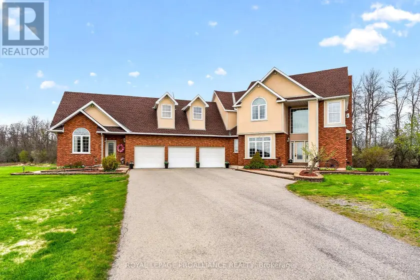 Multiplex at 3560/3562 WEIR ROAD, Edwardsburgh/Cardinal