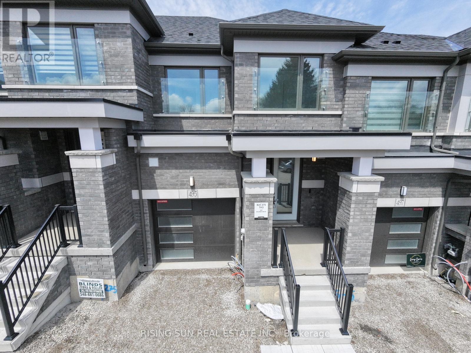 Townhouse at 495 JACK WILFORD WAY, South-West Oxford