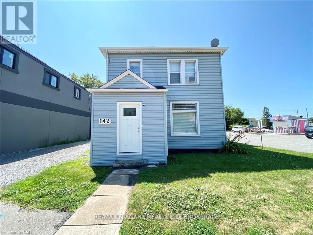 Detached at REAR UNIT - 142 MAIN STREET W, Port Colborne (Main Street)