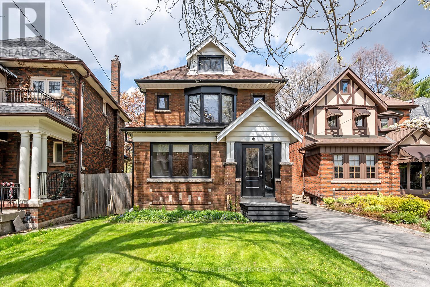 Detached at 1222 KING STREET W, Hamilton (Westdale)