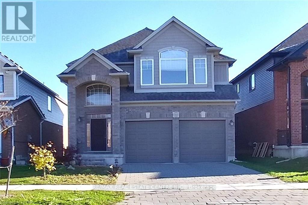 Detached at 1560 FINLEY CRESCENT, London North (North I)