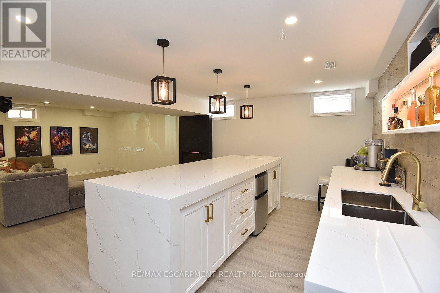 Detached at 74 LAMPMAN DRIVE, Grimsby