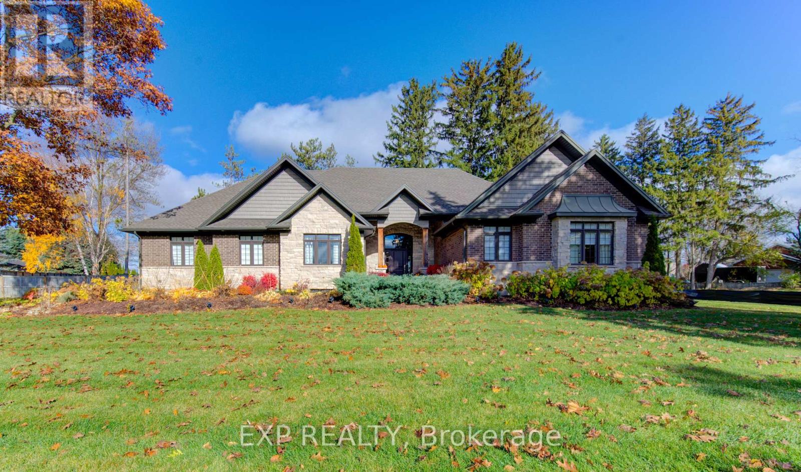 Detached at 52 EDGEHILL DRIVE, Kitchener