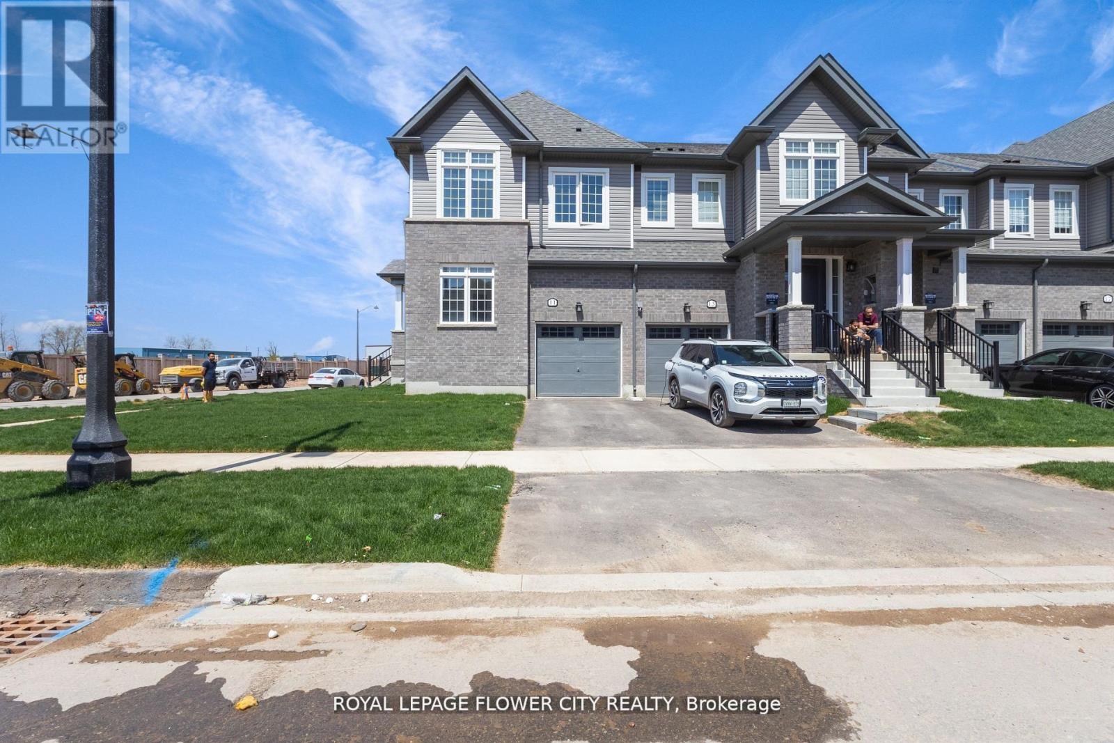 Townhouse at 11 CONBOY DRIVE, Erin