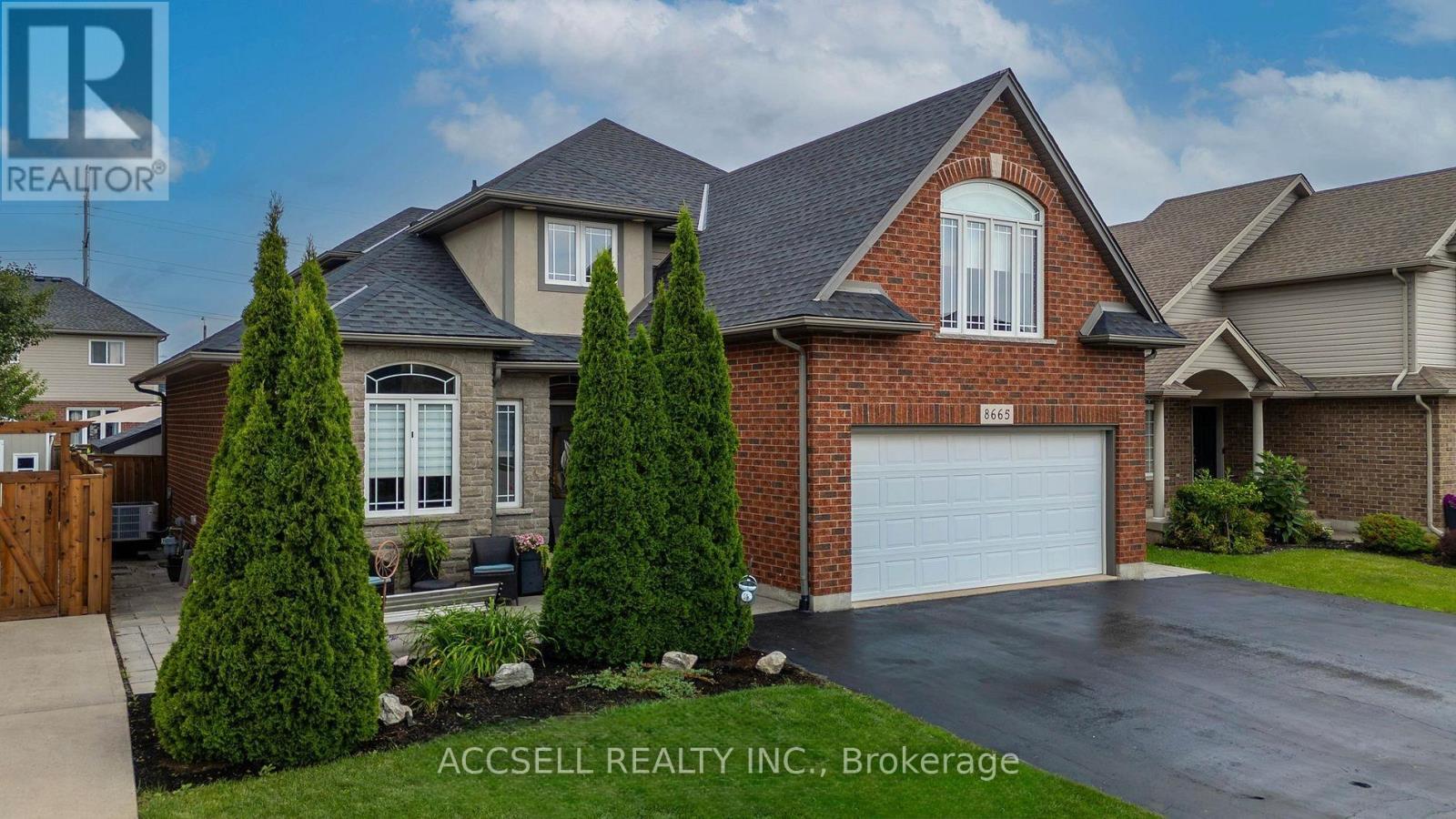 Detached at 8665 WESTPORT DRIVE, Niagara Falls (Forestview)
