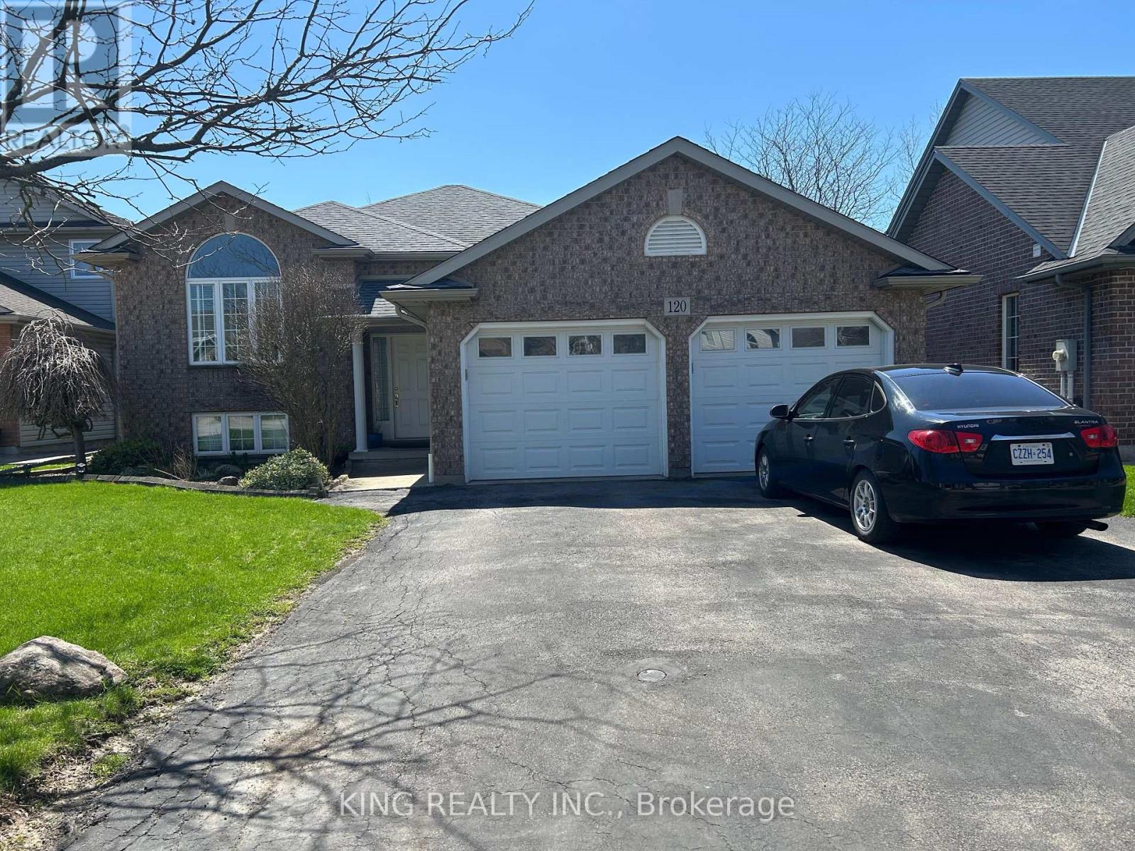 Detached at 120 REDWOOD COURT, Welland (N. Welland)